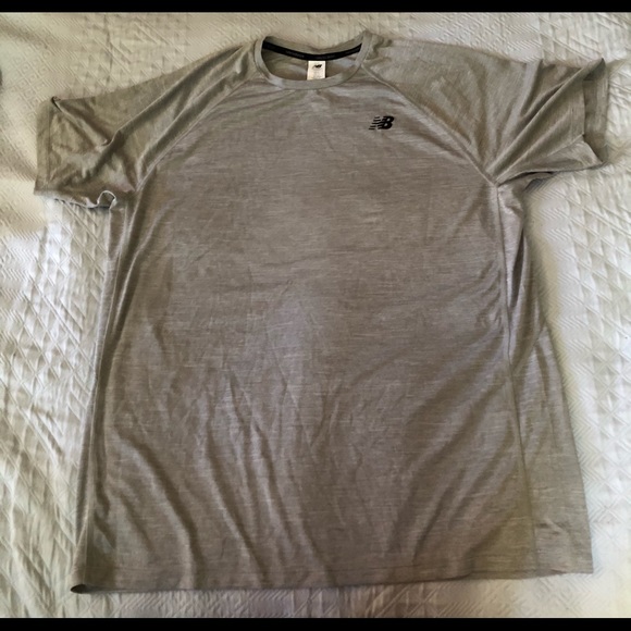 New Balance TShirt Mens Sz XL Work-Out Exercise Running gray heather NEW - Picture 1 of 3